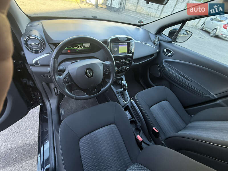 Хэтчбек Renault Zoe 2017 в Ужгороде