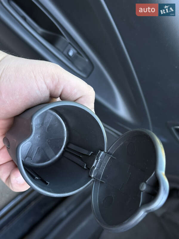 Хэтчбек Renault Zoe 2017 в Ужгороде