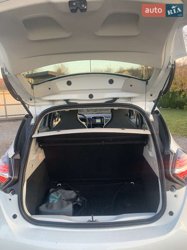 Хетчбек Renault Zoe 2016 в Львові фото 12 Хетчбек Renault Zoe 2016 в Львові