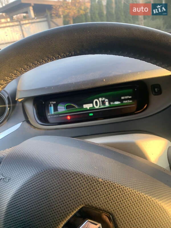 Хетчбек Renault Zoe 2016 в Львові фото 16 Хетчбек Renault Zoe 2016 в Львові