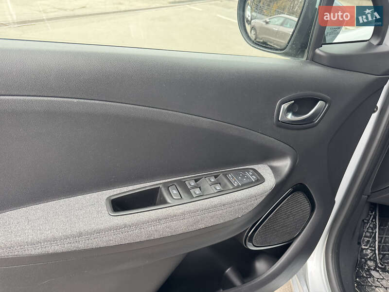 Хэтчбек Renault Zoe 2020 в Тернополе