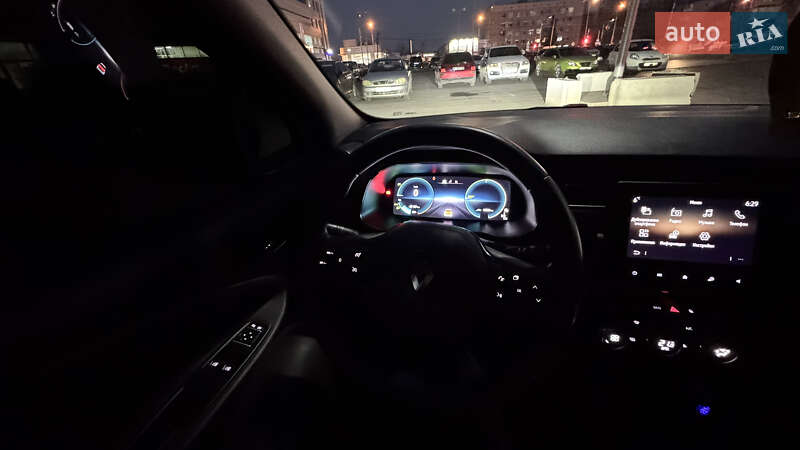 Хэтчбек Renault Zoe 2020 в Полтаве фото 25 Хэтчбек Renault Zoe 2020 в Полтаве
