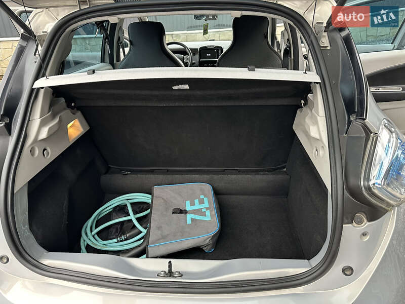 Хэтчбек Renault Zoe 2015 в Тернополе