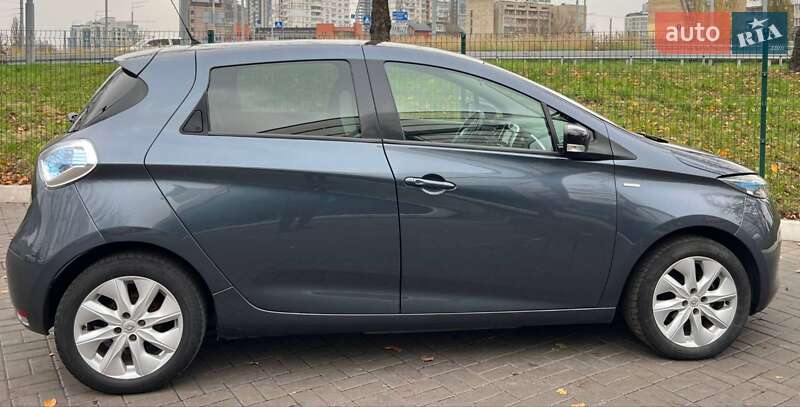 Хэтчбек Renault Zoe 2019 в Киеве