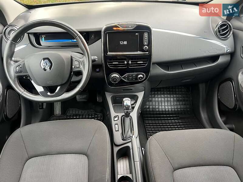 Хэтчбек Renault Zoe 2018 в Киеве