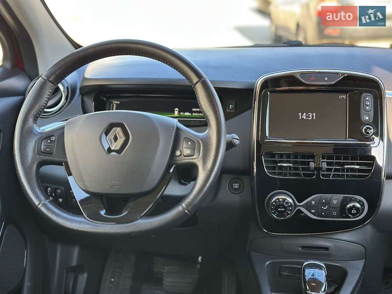 Хэтчбек Renault Zoe 2018 в Луцке