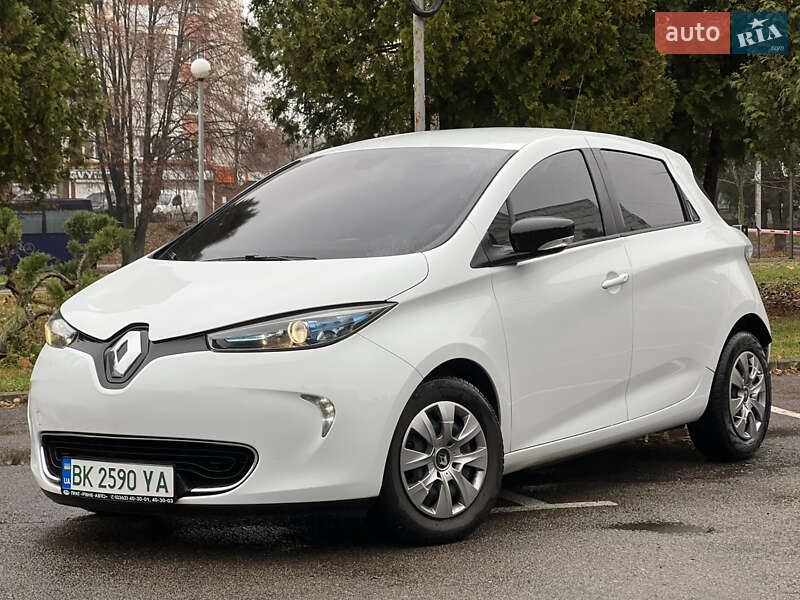 Хетчбек Renault Zoe 2015 в Рівному