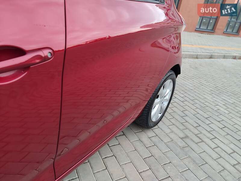 Хетчбек Renault Zoe 2017 в Львові фото 5 Хетчбек Renault Zoe 2017 в Львові