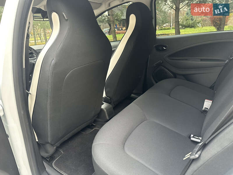 Хетчбек Renault Zoe 2020 в Дрогобичі фото 35 Хетчбек Renault Zoe 2020 в Дрогобичі