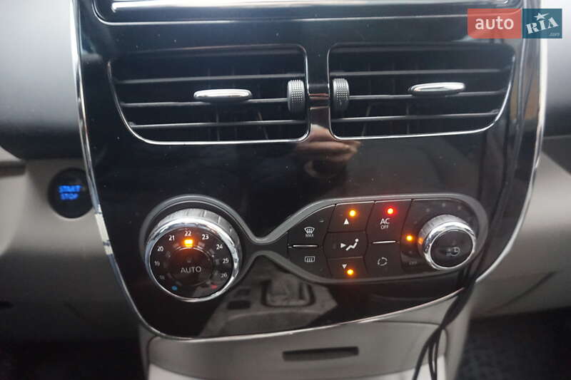 Хетчбек Renault Zoe 2015 в Самборі