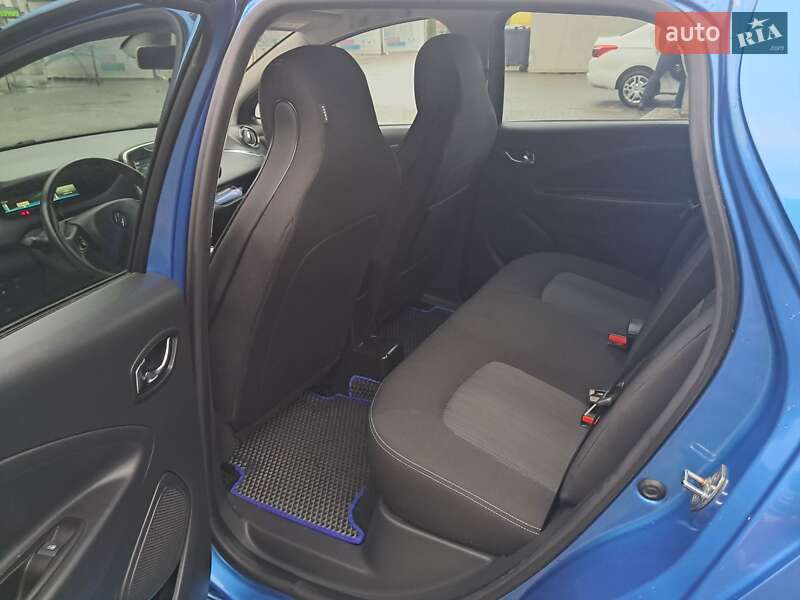 Хэтчбек Renault Zoe 2017 в Ивано-Франковске фото 10 Хэтчбек Renault Zoe 2017 в Ивано-Франковске
