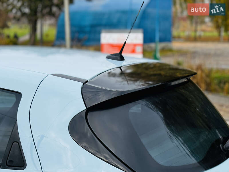 Хетчбек Renault Zoe 2014 в Здолбуніві