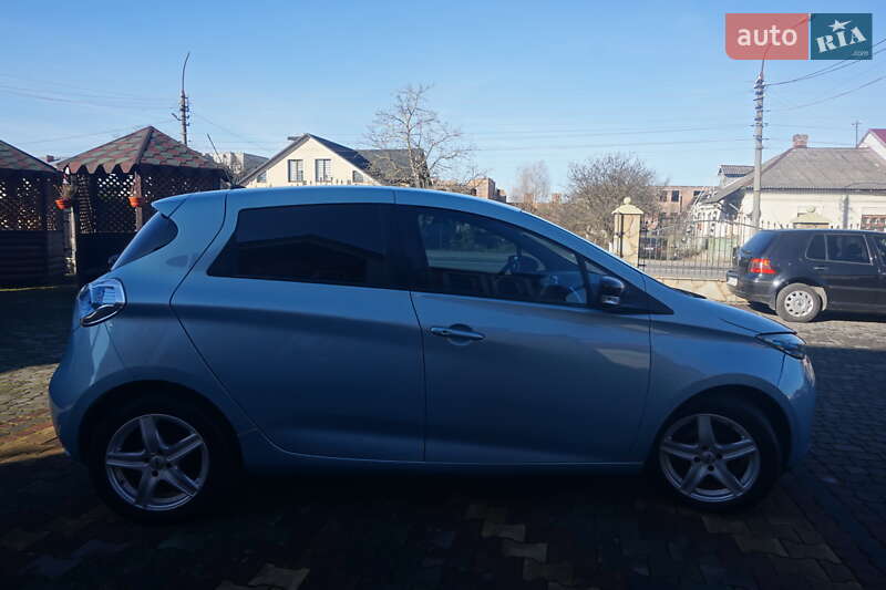 Хетчбек Renault Zoe 2015 в Самборі