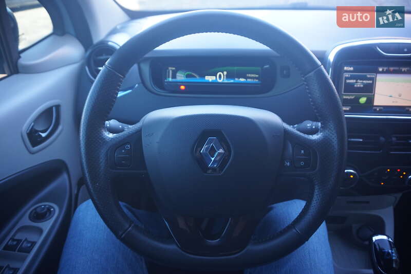 Хетчбек Renault Zoe 2015 в Самборі