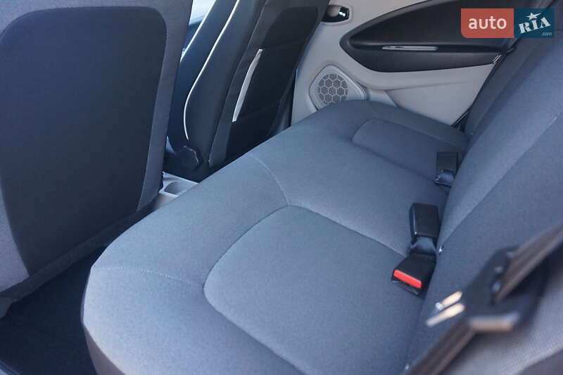 Хетчбек Renault Zoe 2015 в Самборі