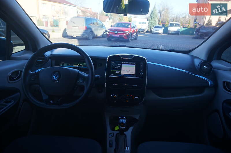 Хетчбек Renault Zoe 2015 в Самборі