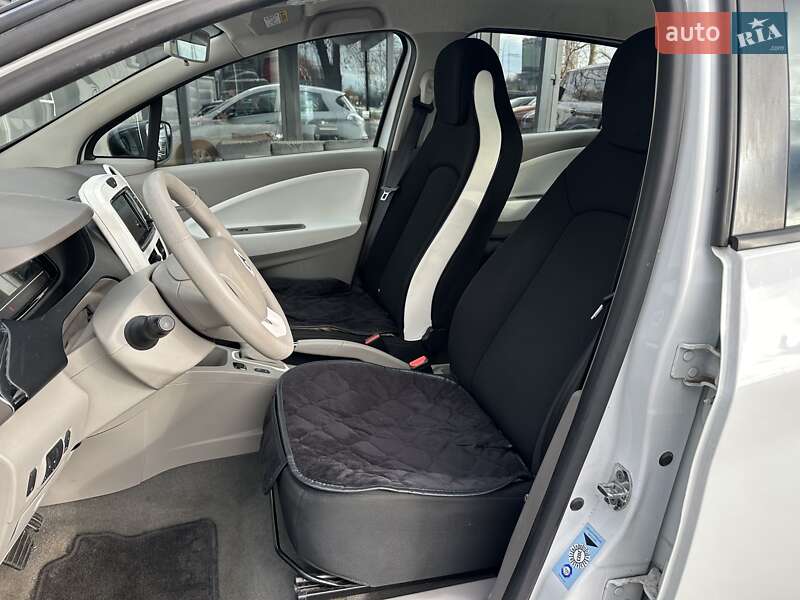 Хетчбек Renault Zoe 2019 в Києві фото 17 Хетчбек Renault Zoe 2019 в Києві