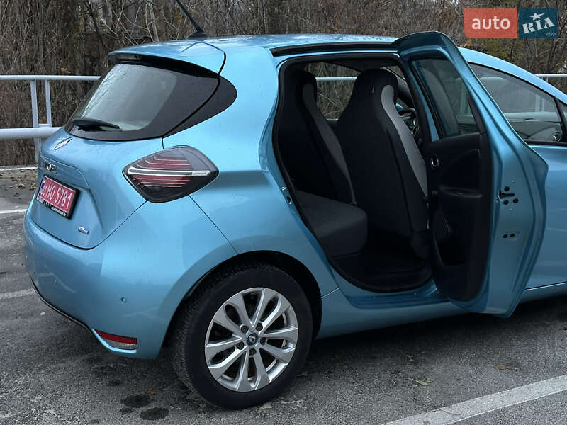 Хэтчбек Renault Zoe 2021 в Киеве