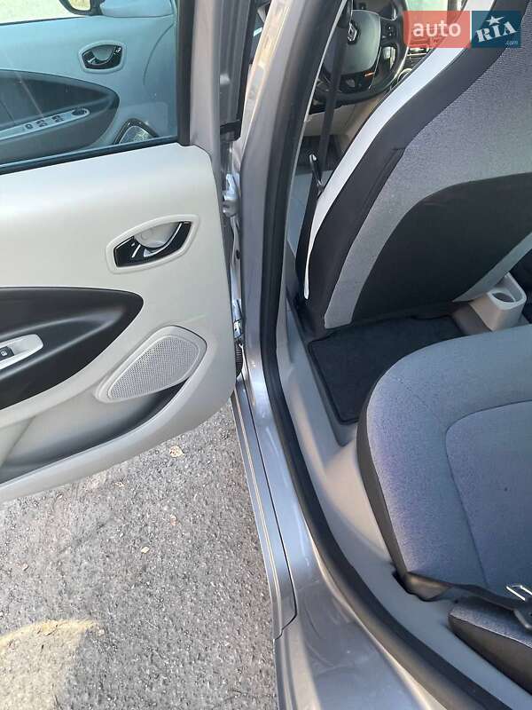 Хэтчбек Renault Zoe 2014 в Львове фото 3 Хэтчбек Renault Zoe 2014 в Львове