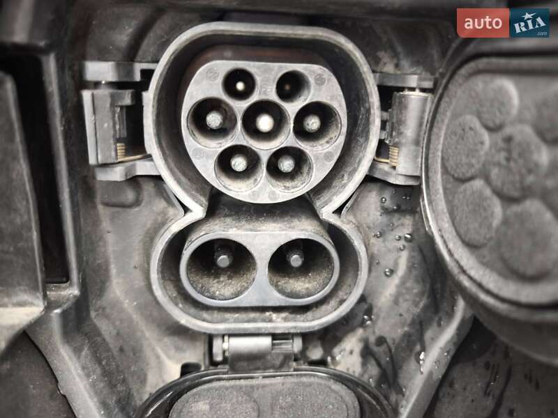 Хетчбек Renault Zoe 2020 в Києві