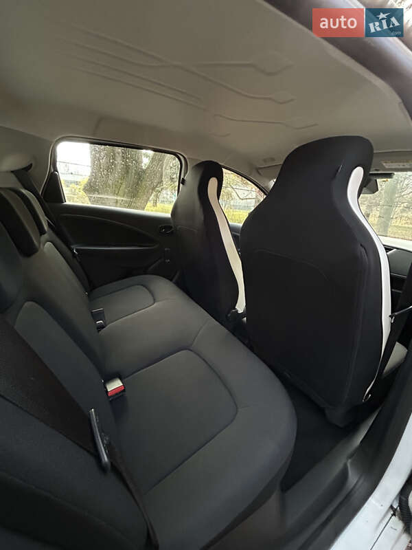Хетчбек Renault Zoe 2020 в Дніпрі