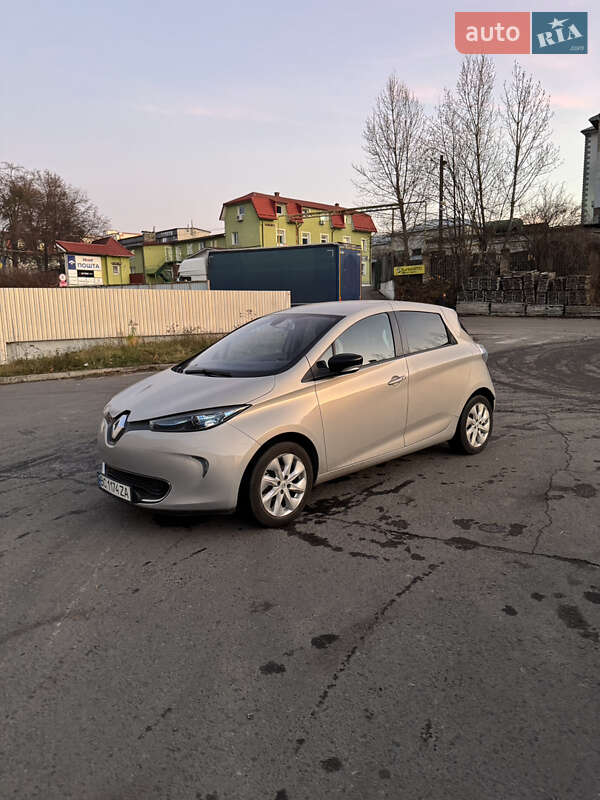 Хэтчбек Renault Zoe 2016 в Львове
