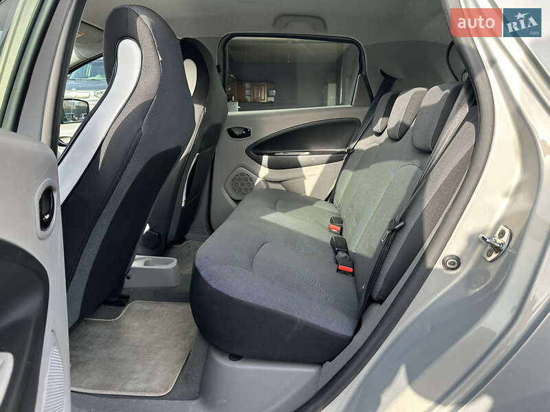 Хэтчбек Renault Zoe 2016 в Тернополе