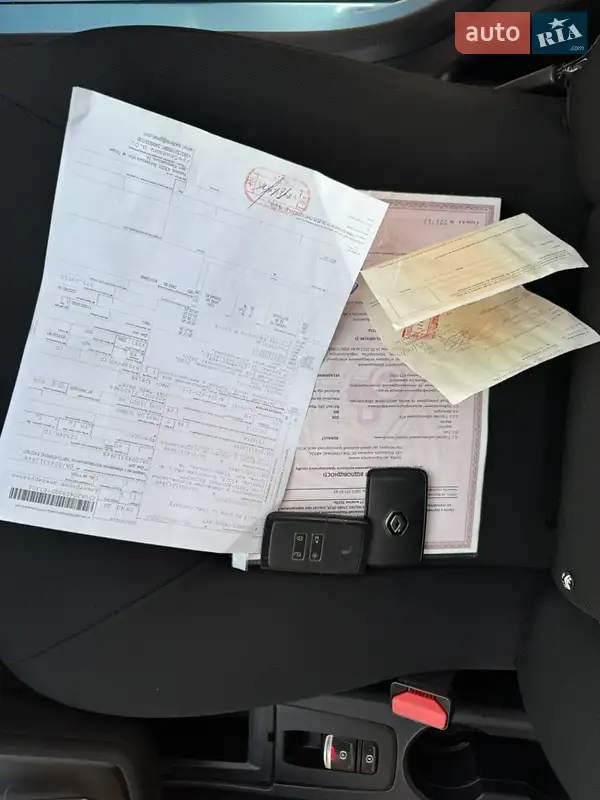 Хэтчбек Renault Zoe 2020 в Ровно документ 2 фото Хэтчбек Renault Zoe 2020 в Ровно документ