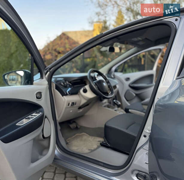 Хетчбек Renault Zoe 2015 в Львові фото 20 Хетчбек Renault Zoe 2015 в Львові