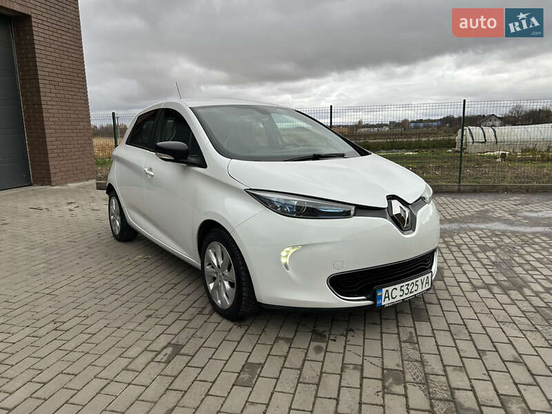 Хетчбек Renault Zoe 2016 в Луцьку фото 2 Хетчбек Renault Zoe 2016 в Луцьку