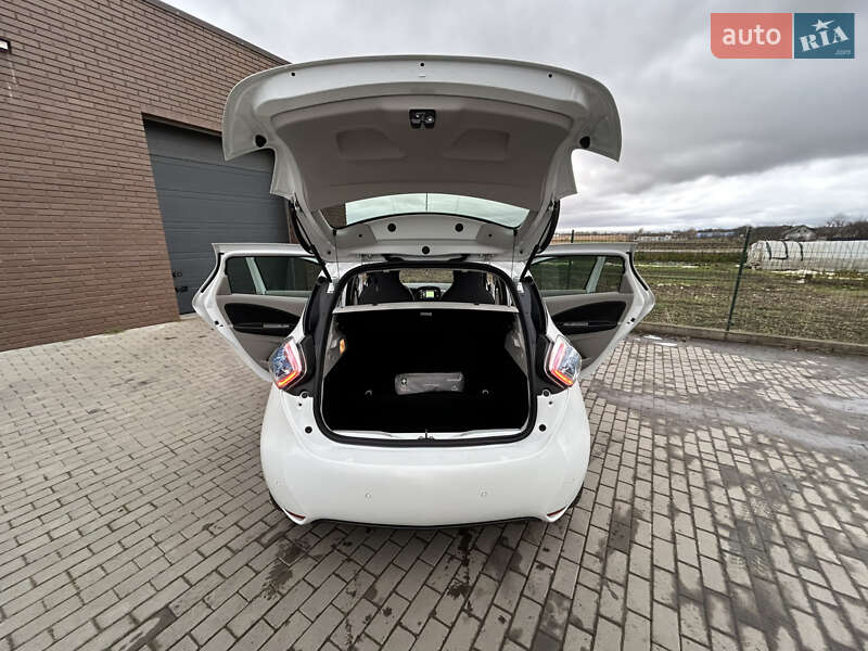 Хетчбек Renault Zoe 2016 в Луцьку фото 11 Хетчбек Renault Zoe 2016 в Луцьку