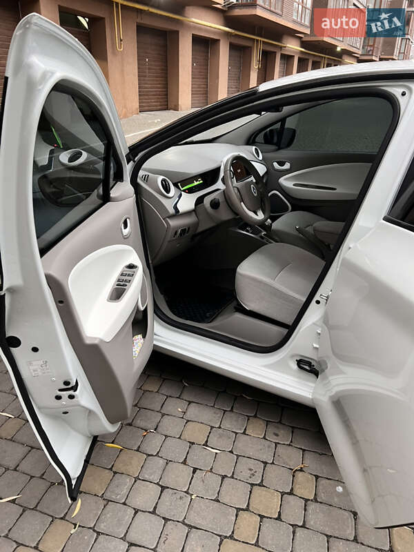 Хэтчбек Renault Zoe 2013 в Виннице