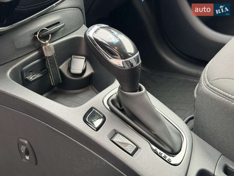 Хэтчбек Renault Zoe 2019 в Виннице фото 52 Хэтчбек Renault Zoe 2019 в Виннице