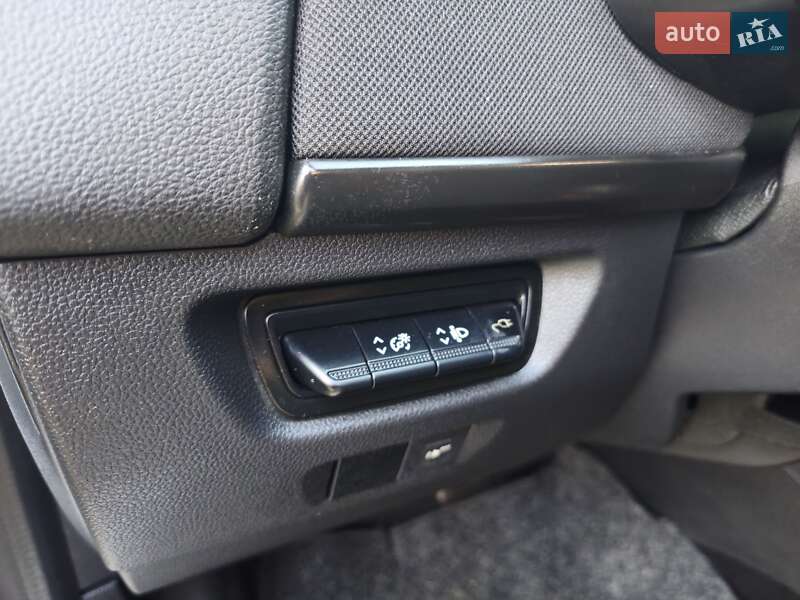 Хэтчбек Renault Zoe 2020 в Коломые фото 27 Хэтчбек Renault Zoe 2020 в Коломые