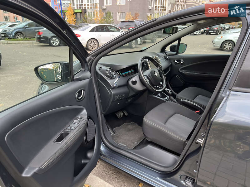 Хетчбек Renault Zoe 2017 в Києві фото 45 Хетчбек Renault Zoe 2017 в Києві