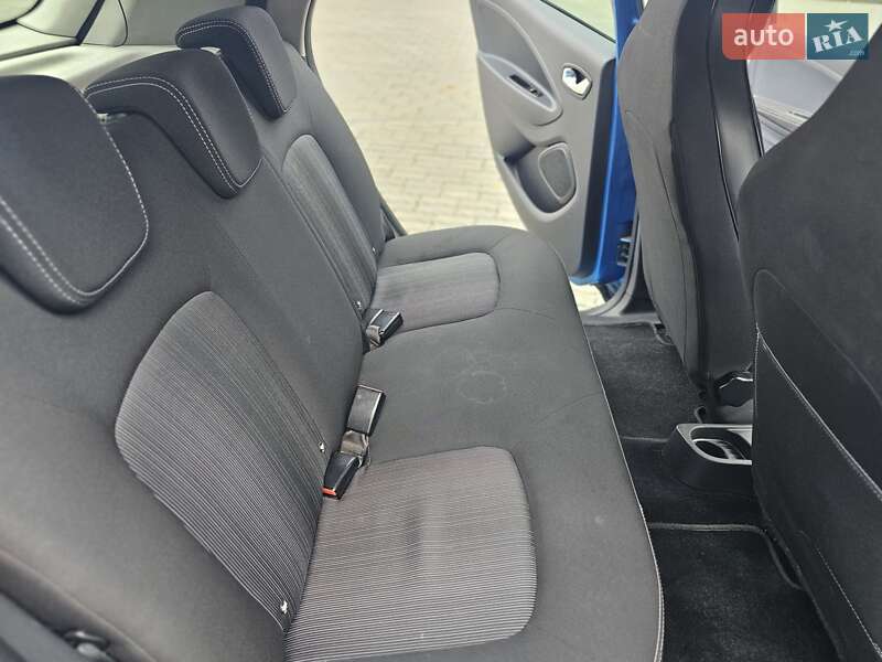Хэтчбек Renault Zoe 2019 в Трускавце
