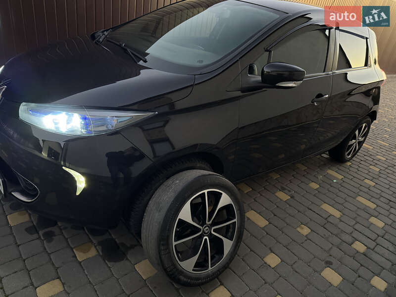Хетчбек Renault Zoe 2017 в Львові
