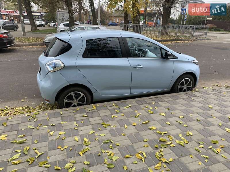 Хетчбек Renault Zoe 2014 в Кропивницькому фото 4 Хетчбек Renault Zoe 2014 в Кропивницькому