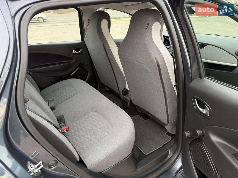 Хетчбек Renault Zoe 2022 в Дніпрі