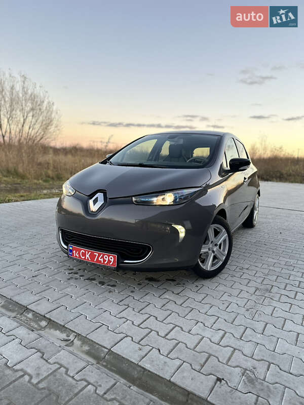Хэтчбек Renault Zoe 2017 в Львове