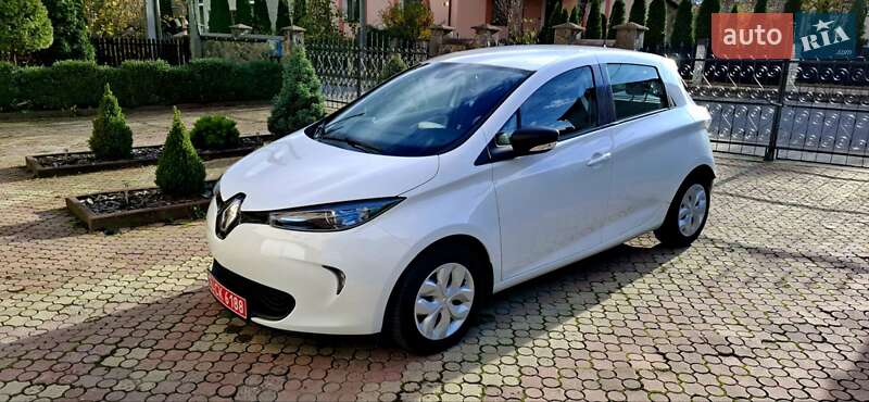 Хетчбек Renault Zoe 2017 в Івано-Франківську фото 2 Хетчбек Renault Zoe 2017 в Івано-Франківську