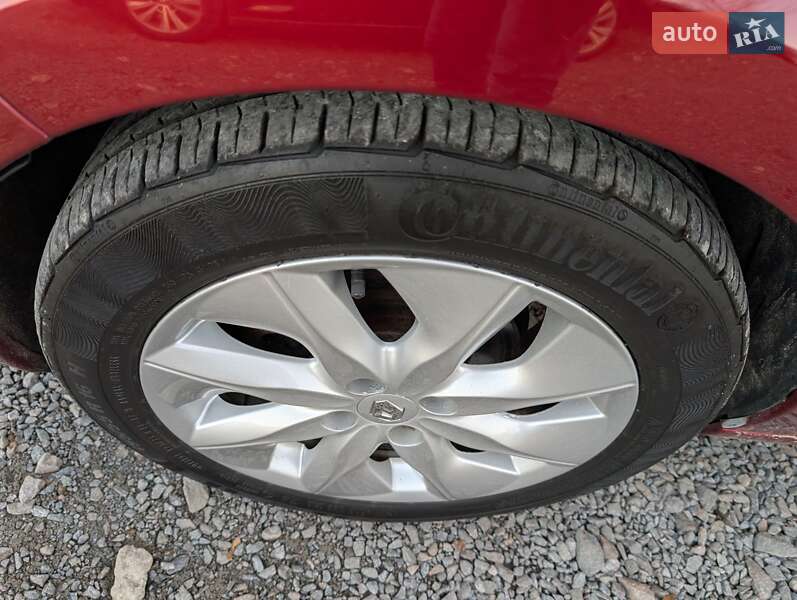 Хетчбек Renault Zoe 2018 в Рівному фото 22 Хетчбек Renault Zoe 2018 в Рівному