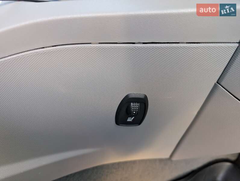 Хетчбек Renault Zoe 2018 в Рівному фото 42 Хетчбек Renault Zoe 2018 в Рівному