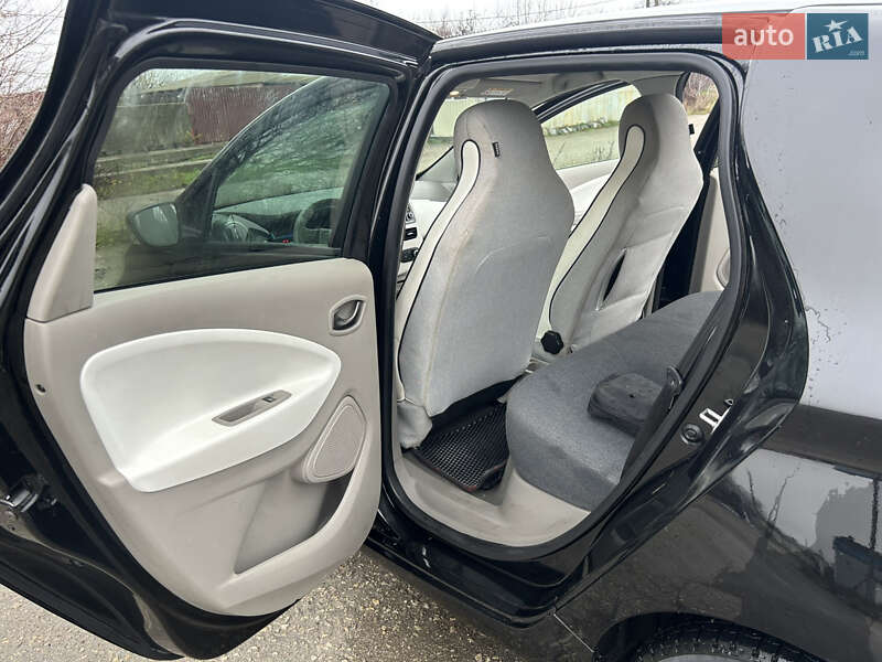 Хетчбек Renault Zoe 2018 в Дніпрі