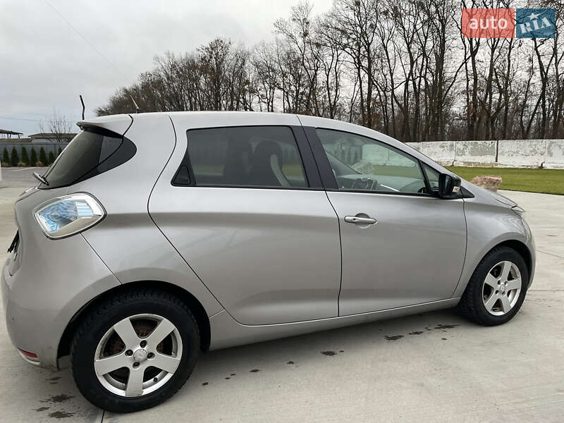Хэтчбек Renault Zoe 2016 в Луцке фото 13 Хэтчбек Renault Zoe 2016 в Луцке