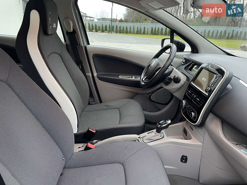 Хэтчбек Renault Zoe 2016 в Луцке фото 17 Хэтчбек Renault Zoe 2016 в Луцке