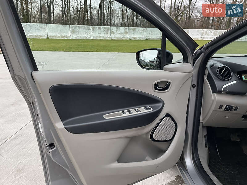 Хэтчбек Renault Zoe 2016 в Луцке фото 22 Хэтчбек Renault Zoe 2016 в Луцке