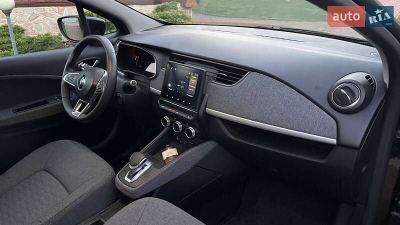 Хэтчбек Renault Zoe 2020 в Киеве фото 18 Хэтчбек Renault Zoe 2020 в Киеве