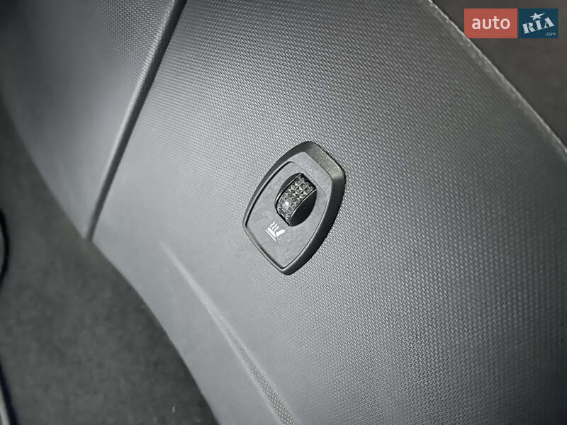 Хэтчбек Renault Zoe 2018 в Дрогобыче