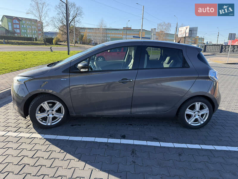 Хетчбек Renault Zoe 2016 в Луцьку